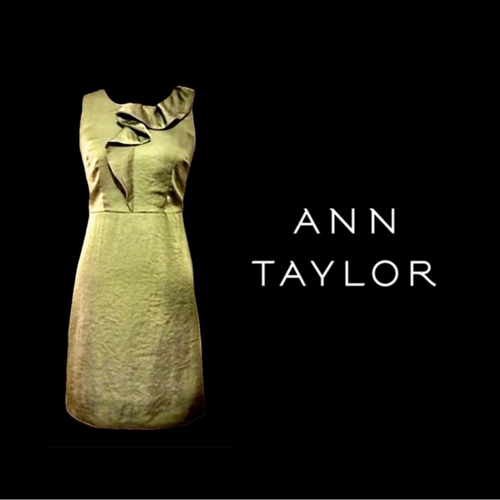 Ann Taylor LOFT Dress
